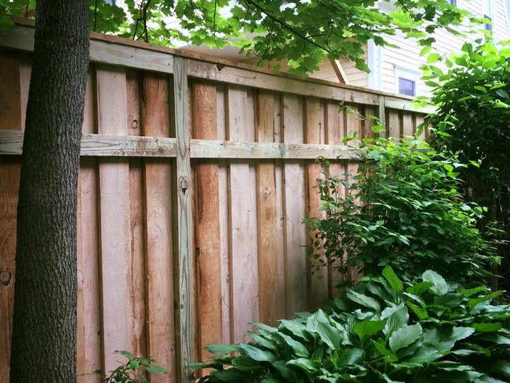 Cooperstown NY cap and trim style wood fence