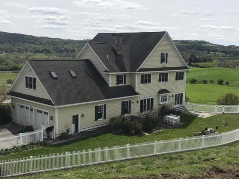 Residential VinylFence - Deansboro, New York